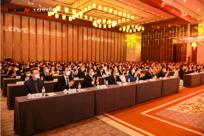 大连升隆机械荣获雷沃重工2022年度“优秀供应商奖”